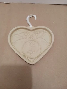Shortbread Cookie Mold Pampered Chef Stoneware @2002 Peace On Earth Heart - Picture 1 of 3