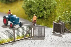 Noch 14231 HO/OO Gauge Wire Mesh Fence Laser Cut Minis Kit - Picture 1 of 2