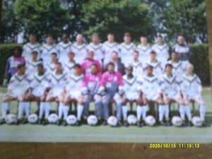 FOOTBALL PHOTO EFFECTIF ET 17 AUTOGRAPHES CS SEDAN ARDENNES DENEEF DEBLOCK - Imagen 1 de 8