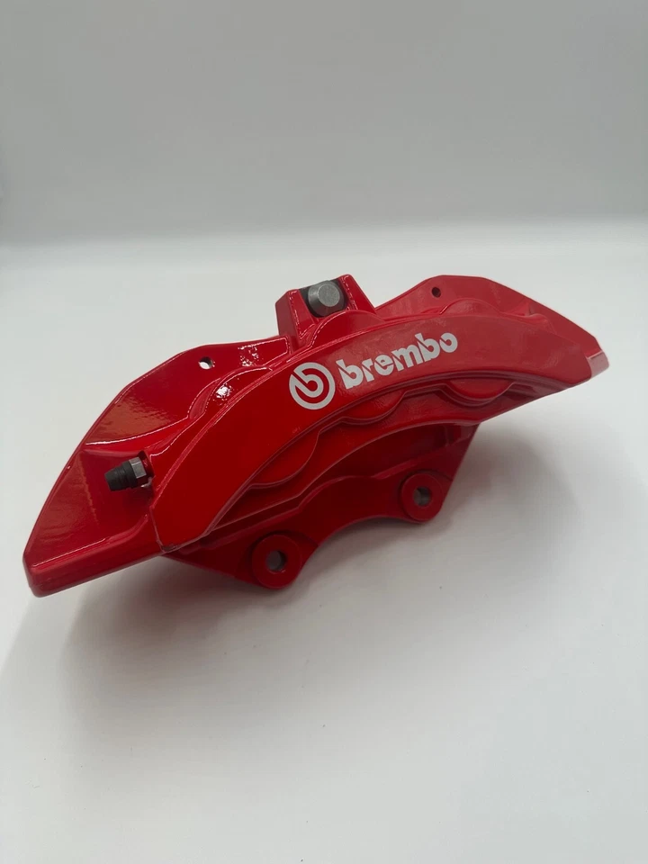 Chrysler 300 Challenger Cargador Rojo Brembo Delantero Derecho BR7 Pinza 6 Pistones Foto 1 de 4