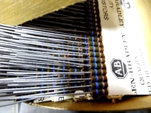 10x 5M6 ohm 1/2W carbon composition resistor Allen Bradley EB5651 0.5W 565 - Picture 1 of 2