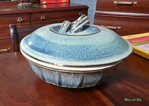 Unique Vintage Bill Campbell Drip Glaze Casserole Serving Dish - Picture 1 of 5