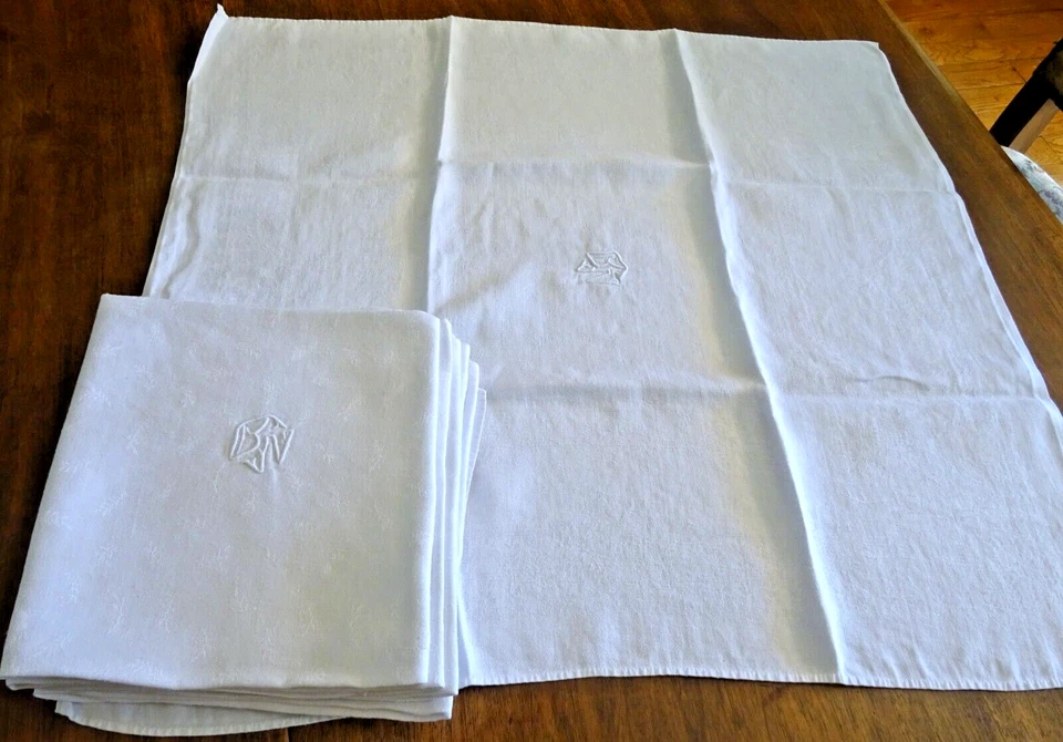 6 serviettes de table monogrammées début XXe en damassé - 68 cm x 64 cm - Photo 1/2