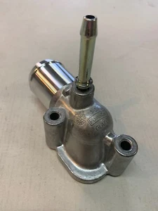 Ford OEM Water Outlet BR3Z-8592-P Brand New - Foto 1 di 4