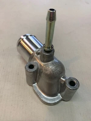 Ford OEM Water Outlet BR3Z-8592-P Brand New - Imagen 1 de 4