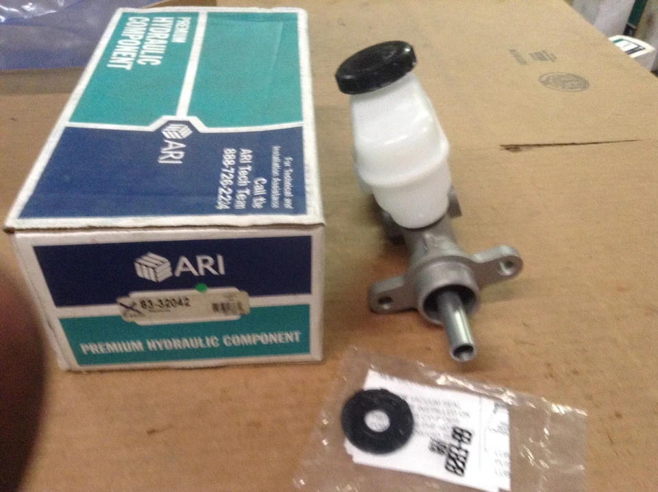 NUEVO CILINDRO MAESTRO DE FRENO ARI M83042 | Se adapta a 95-99 Dodge Plymouth Neon Foto 1 de 4