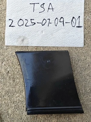 1998-2005 Lexus GS300 GS400 GS430 OEM para-lama dianteiro acabamento plástico inferior lado esquerdo - Imagem 1 de 4