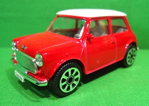 Burago 1:43 Street Fire 1999 Red Mini Cooper Classic British Sports Car Model - Picture 1 of 8