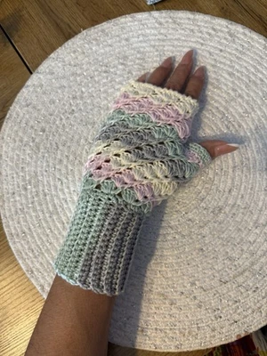 Guantes hechos a mano, coloridos, bohemios sin dedos, talla única. Estilo único Foto 1 de 2