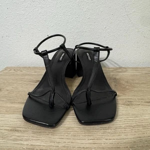 Nine West Gardeen Black Faux Leather Strappy Sandal Womens Size 9 M - Picture 1 of 9