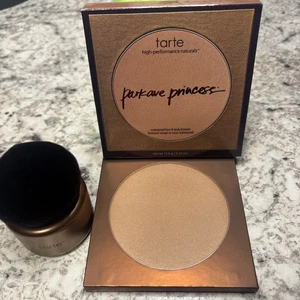 Tarte Park Ave Princess Light-Medium Waterproof Bronzer for Face and Body - Picture 1 of 4