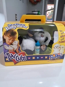 SELTEN 2004 ~ Pelz echte Freunde ~ Luv Jungen ~ neugeborener Pandabär ~ NEU IN VERSIEGELTER VERPACKUNG! NEUWERTIG! - Bild 1 von 12