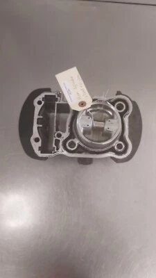 Conjunto de conjunto de cilindro trasero y pistón Honda Shadow Ace Deluxe VT750 2002 Foto 1 de 4