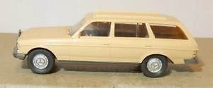 Micro WIKING Ho 1/87 Mercedes Benz 250 T-Shirt Creme No Box - Bild 1 von 6