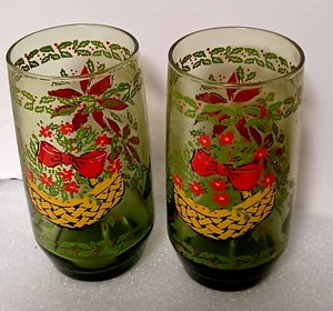 Vasos de Navidad verdes vasos flores de pascua, cestas, Hollies lote de 2 vintage - Imagen 1 de 3