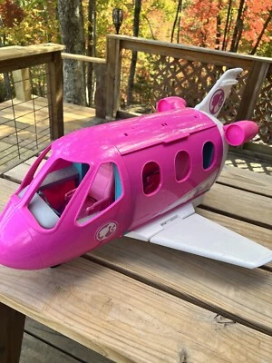 Mattel Barbie Pink Passport Glamour Vacation Jet Airplane EXCELLENT CONDITION - Image 1 of 4