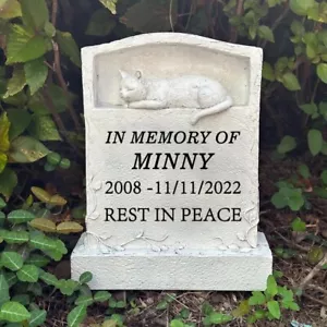 Upright Pet Headstone for Cat, Personalized Cat Memorial Stone Resin Cat Statue - Picture 1 of 6