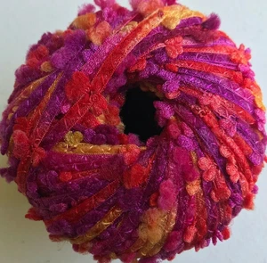 KFI Knitting Fever GRANITA #910 Fuchsia Purple Red Gold Ribbon Flag Yarn Skein - Picture 1 of 3