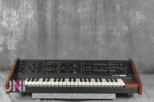 KORG 800DV(Maxi-KORG800DV) Analog Duophonic Synthesizer in Very Good Condition - Picture 1 of 16