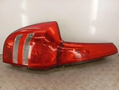 Feu arriere principal gauche (feux) KIA CEE-D 1 SPORT WAGON PHASE 1 BREAK - Photo 1/4