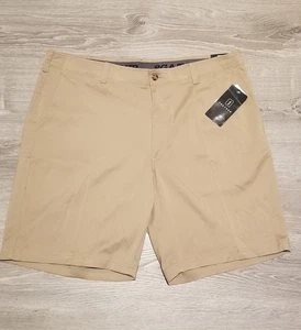 PGA Tour Shorts Mens Size 40 Beige Stretch Elastic Waist Golf Performance NWT - Picture 1 of 4