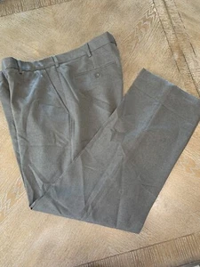 Pantalone da viaggio Van Heusen grigio vestibilità dritta taglia 38X32 100% poliestere - Foto 1 di 7