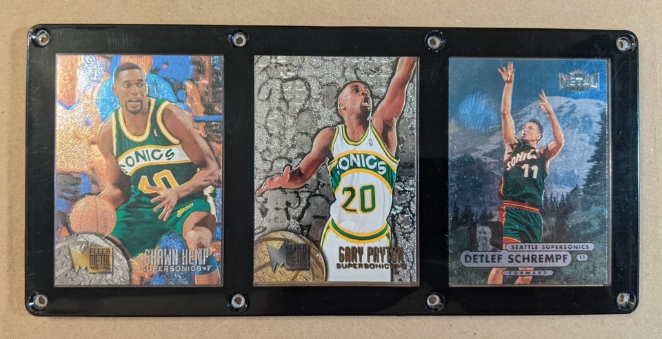 PLACA DE 3 CARTAS SEATTLE SUPERSONICS SHAWN KEMP GARY PAYTON DETLEF SCHREMPF  Foto 1 de 1