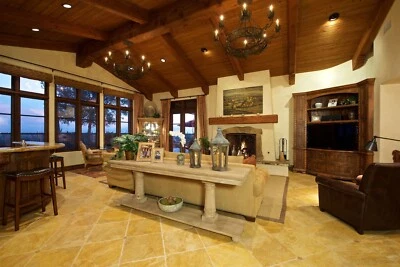 Araña española rústica de hierro fundido hecha a mano a medida Foto 1 de 3