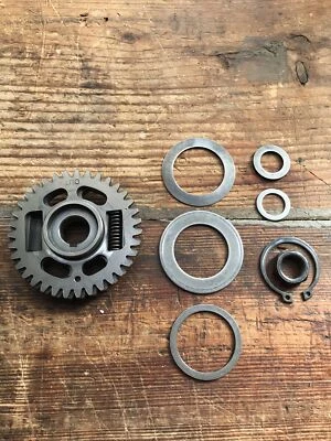 HONDA CB300F 15-16 CBR300R 15-16 БАЛАНСИРОВЩИК ПРИВОДНАЯ ПЕРЕДАЧА 35T ДЕТАЛЬ # 13410-K33-D00 - Изображение 1 из 4