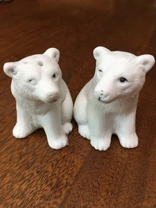 JUEGO DE COLECCIÓN DE 3" DE ALTO PINTADO A MANO BLANCO OSO POLAR CUBITO FIGURA SAL Y PIMIENTA - Imagen 1 de 3