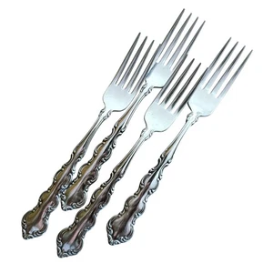 Oneida Deluxe Mozart Fork 7.5" scalloped edge baroque scrolls 80s vtg stainless  - Picture 1 of 10