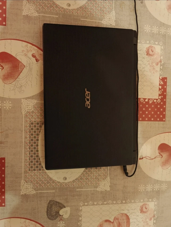 Acer Aspire 3 8GB RAM usato pochissimo - Immagine 1 di 4