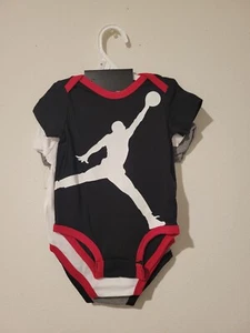 Nike Jordan Baby Boy Short Sleeve Bodysuits 3 Pc Black White 6 Mos NEW - Picture 1 of 3