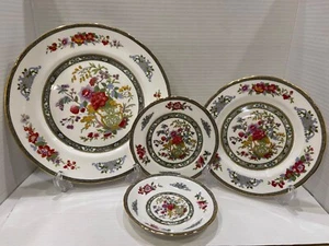 Paragon Fine China Porzellan Royal Warrant Tree of Kashmir Muster Display Set 4 - Bild 1 von 15