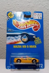 HOTWHEELS - "MAZDA MX-5 MIATA" HTF BLACKWALLS VARIATION, POINTS BLUE Card #172 - Picture 1 of 1