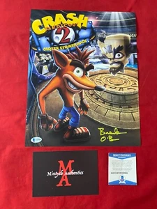 Foto Brendan O'Brien Crash Bandicoot autografata firmata 11x14 Beckett - Foto 1 di 1