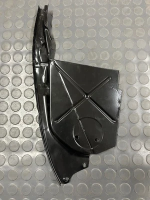 Porsche 911 SWB Engine Tin - Image 1 of 2