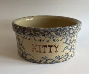 Roseville Sponge KITTY Cat Bowl - Picture 1 of 6