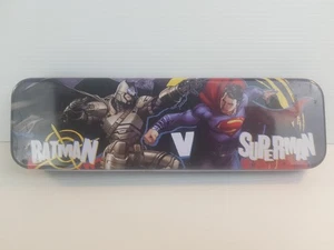 Batman V Superman Blue Gray Metal Tin Pencils Rubber Case 20cmx6cm TM & DC Comic - Picture 1 of 10