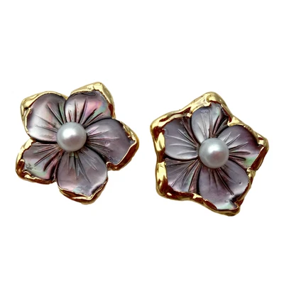Sea shell Carved Flower White Pearll Stud Earrings For Women Piercing Earrings - Image 1 of 4