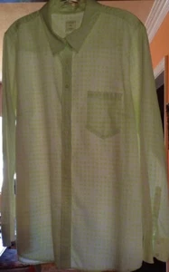 Camisa GAP - Novio ajustada - Estampado geográfico amarillo/verde lima y blanco - Talla L - Excelente - Imagen 1 de 6