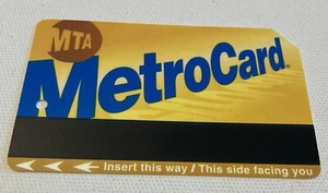 Tarjeta Metro MTA de la ciudad de Nueva York vencida 30/11/07 NYC recuerdo tamaño de tarjeta de crédito usada - Imagen 1 de 5
