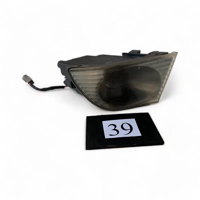 Lexus IS300 2004 parachoques luz antiniebla lado del pasajero delantero derecho 216 +++ #39 Foto 1 de 4