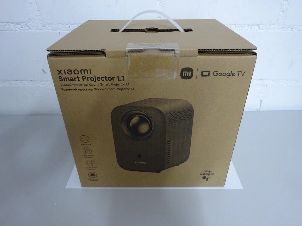 Xiaomi Smart Projector L1 - (Mini)-Beamer - Full-HD - Google TV - NEU & OVP