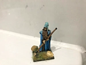 Citadel Warhammer 80s Empire pre-slotta C33 Mounted Adventurer Wizard on Foot - Picture 1 of 5