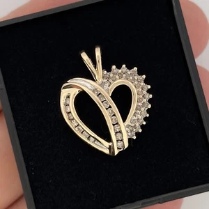 9ct Yellow Gold Diamond Cluster Heart Pendant - Picture 1 of 7