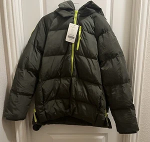 NWT Fabletics Womens Large Puffer Coat Jacket Maia Voyage Green Athleisure Long - Picture 1 of 5