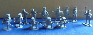 Collection of 12 Timpo (solid) Napoleonic Prussian soldiers - plastic 1/32 - Picture 1 of 4