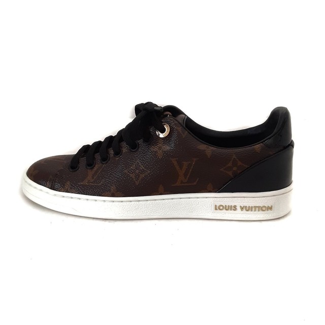 Louis Vuitton lv timeout sneakers  Sapatos de grife, Sapatos da moda,  Sapatos fashion