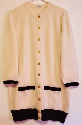 Chanel vintage cream/navy 100% cashmere cardigan Size L/XL - Image 1 of 4